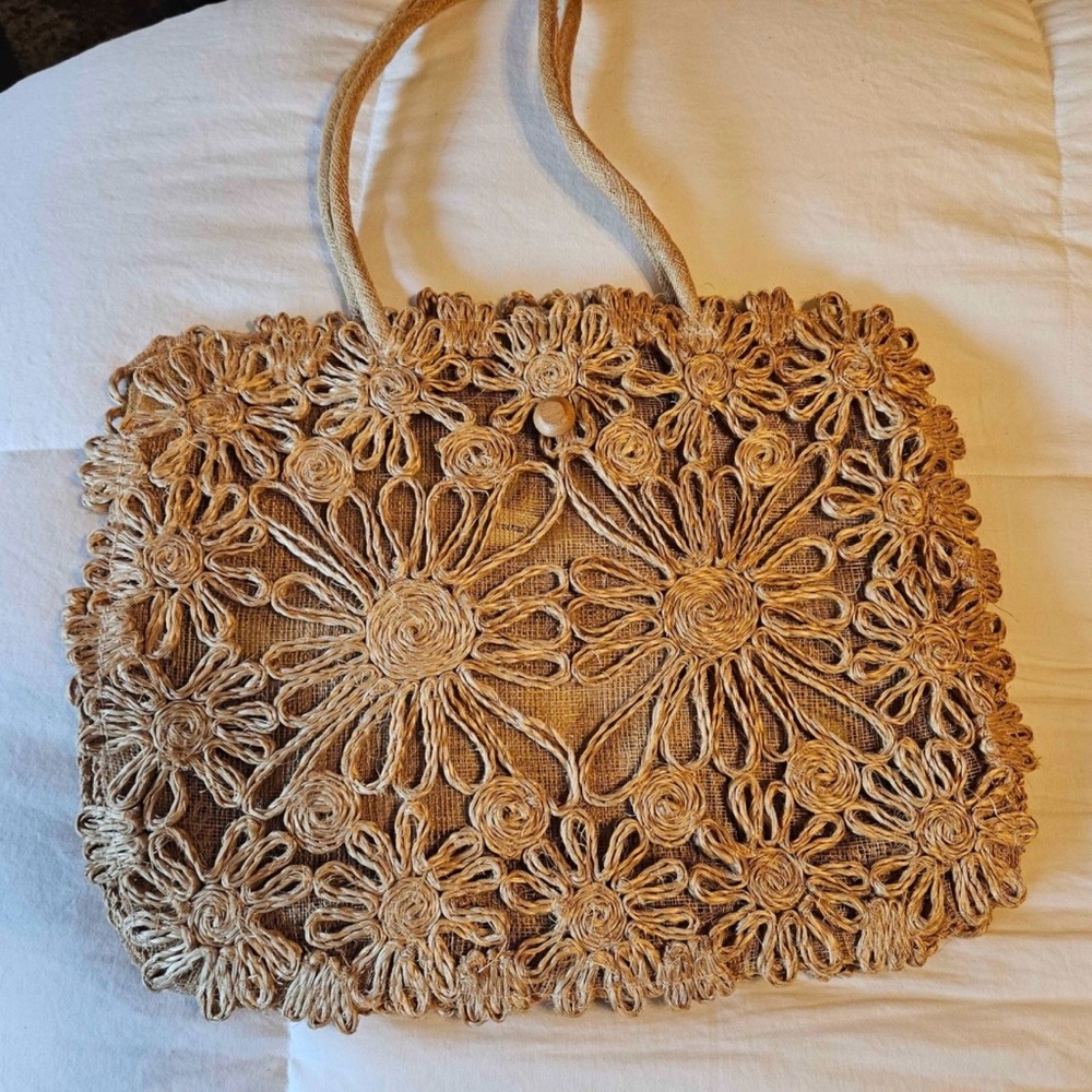 Beautiful Vintage Raffia Woven Tote Bag